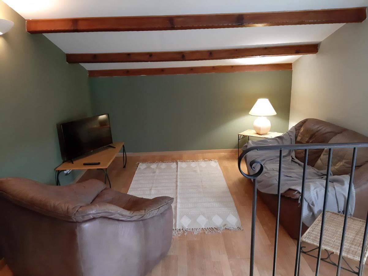 カルヴィ Casa Ottobre Blu Bed & Breakfast エクステリア 写真